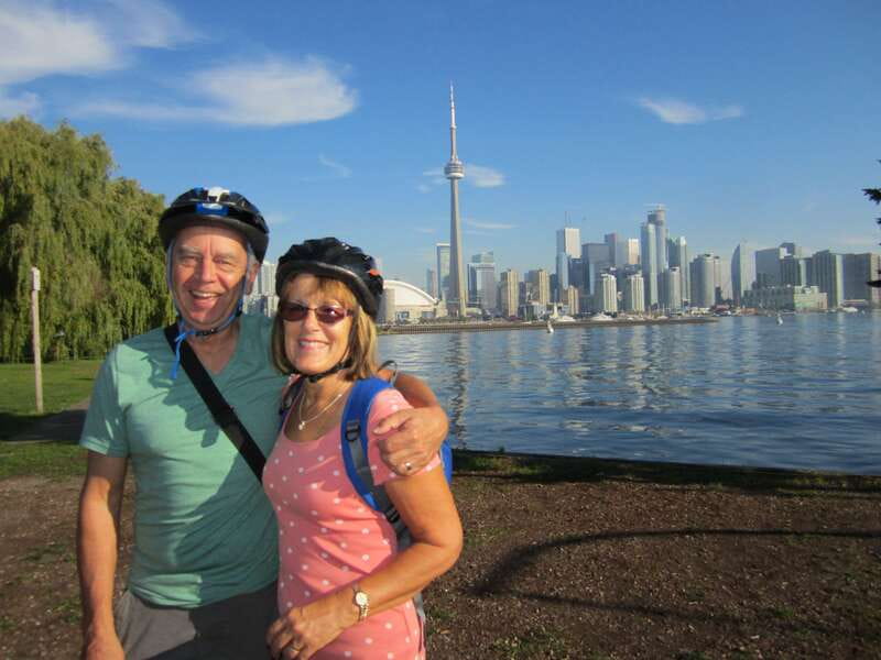 Toronto Islands: Morning or Twilight 3.5-Hour Bike Tour - Car-free Toronto Islands: the real reason this tour works