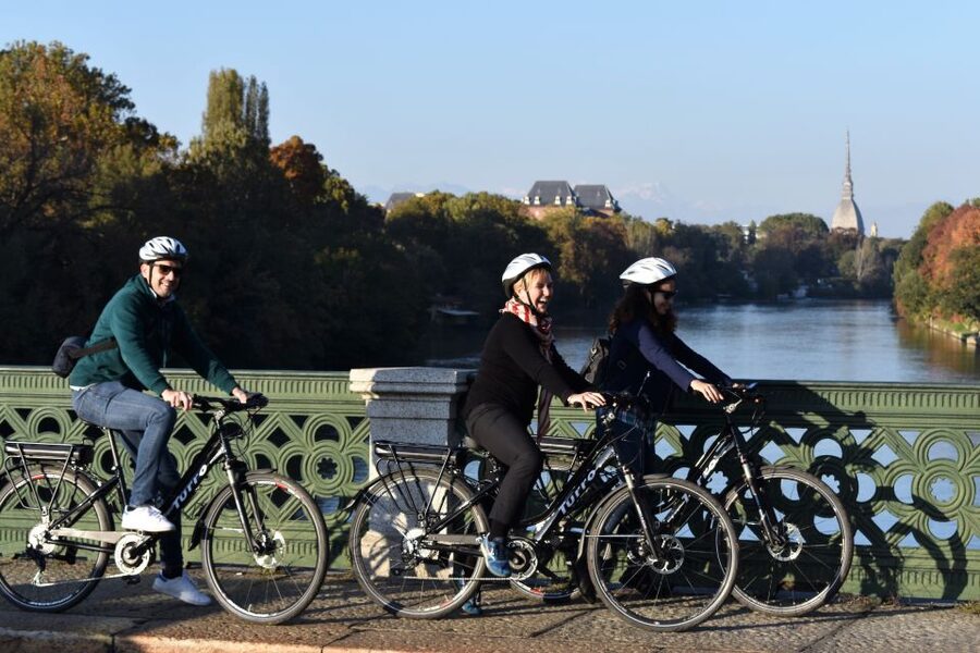Turin: City Highlights Guided E-Bike Tour - Piazza Carignano and Piazza Castello: UNESCO Sites at a Bike-Friendly Tempo
