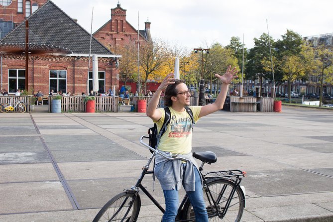 Urban Adventures Amsterdam Bike Tour, Graffiti and Magnet Fishing - Prinseneilandsgracht draw bridge and Prinseneiland canal-house vibes
