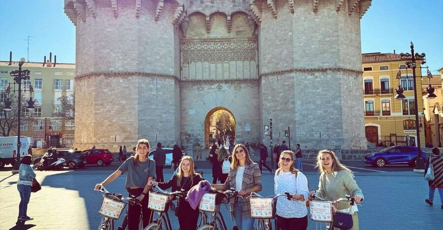 Valencia: All In One Daily City Tour by Bike and E-Bike - Why this 3-hour bike and e-bike loop makes sense