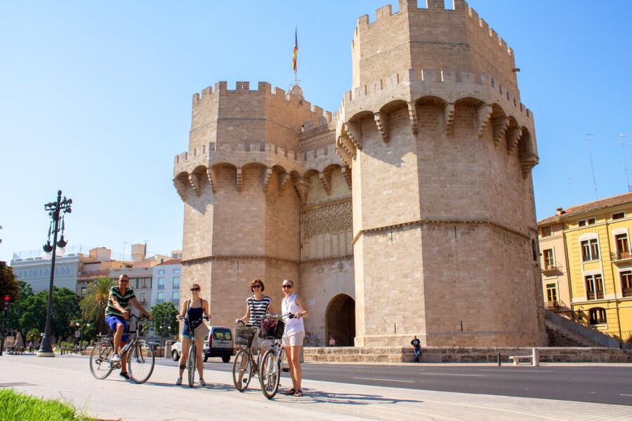 Valencia Bike Tour - Turia Gardens (Former Riverbed): The Park Ride That Defines Valencia