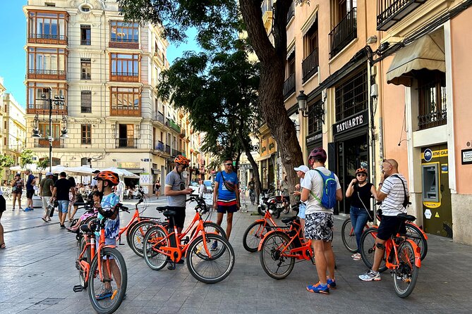 Valencia City Highlights in Guided Bike or E-Bike Tour - UNESCO La Lonja de la Seda, El Micalet, and the Cathedral Zone