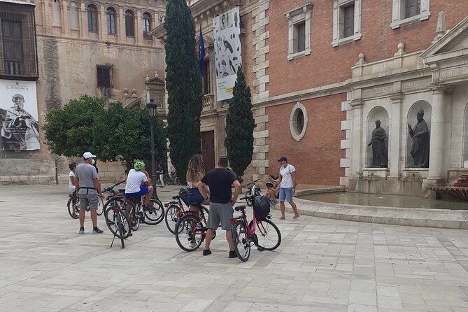 Valencia Highlights Bike Tour - Calatrava’s Puente de la Exposición and the Flower-Filled Pont de les Flors