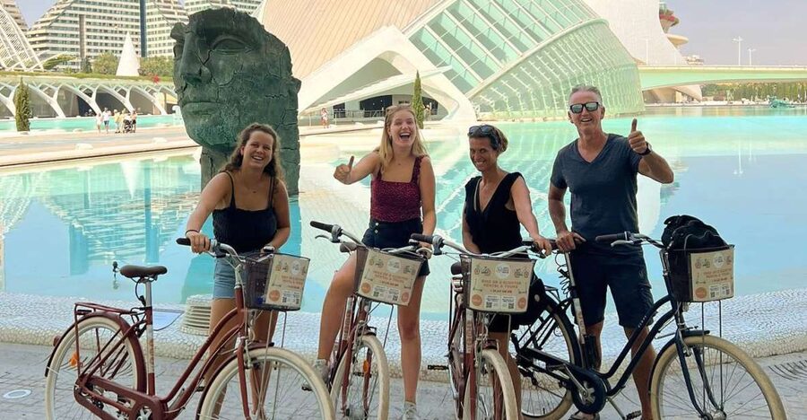 Valencia: Private City Tour on Bike,E-Bike&E-Scooter - Key Points You’ll Actually Care About