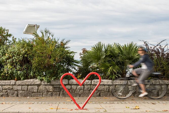 Vancouver Stanley Park 3 Hour Bike Tour - FAQ