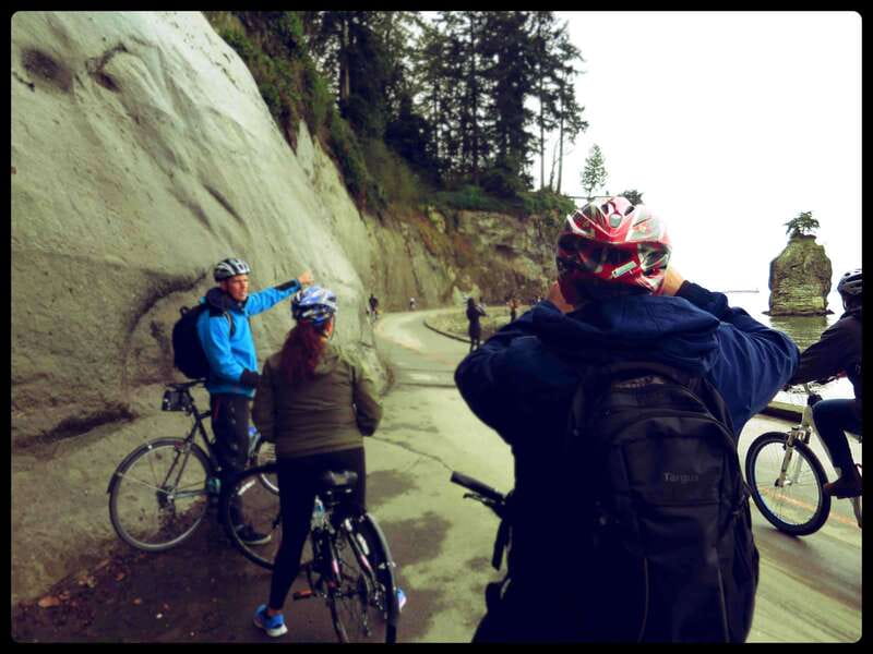 Vancouver: Stanley Park & Downtown Bike Tour - Riding the Vancouver Seawall into Stanley Park: when the city quiets down