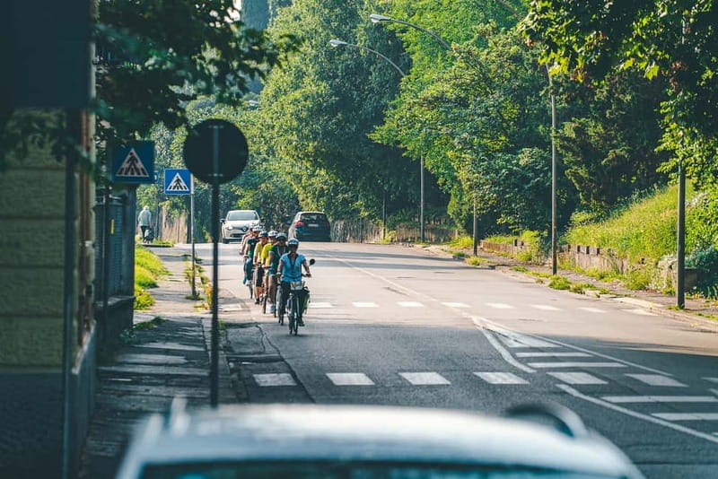 Verona: Classic and Hidden Gems Bike Tour - Riding Skills, Traffic, and the Real Pace of the Tour