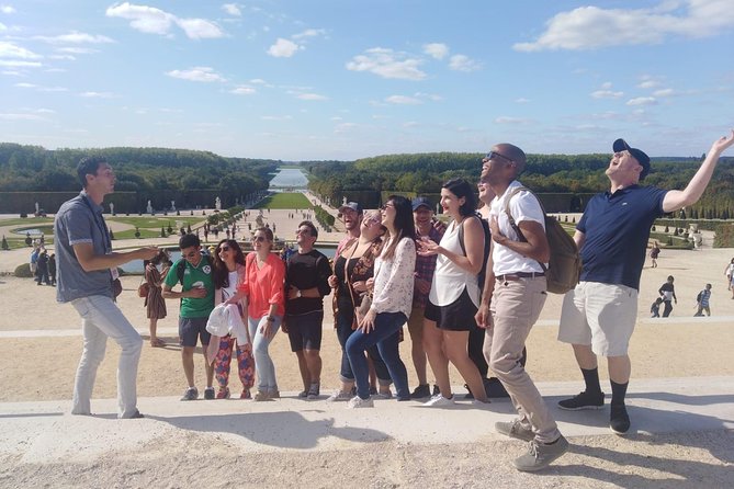 Versailles Bike Tour with Market, Gardens & Guided Palace Tour - Stop 3: Jardins du Château de Versailles and fountain timing