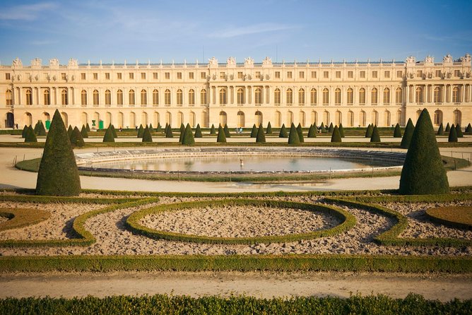 Versailles Domain Bike Tour with Palace Entry by Train from Paris - Round-Trip Train to Versailles: Less Stress, More Sightseeing Time