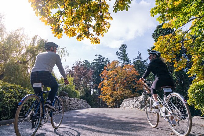 Victoria City Highlights 3 Hour Bike Tour, eBike Upgrade Avail. - eBike upgrade: when extra power makes the route better