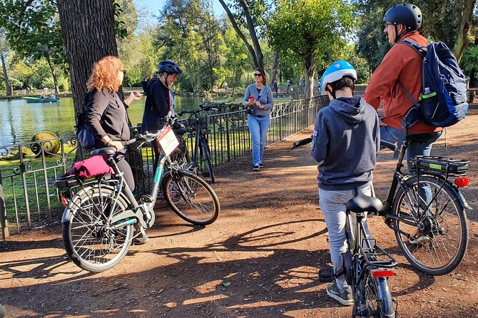 Villa Borghese E-bike Tour: Small Group in Rome's Beautiful Park - Piazza di Siena and Tempi(o) di Antonino e Faustina: built-in photo pauses