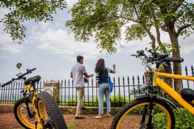 Village Vibes: Cansaulim Coastal E-Bike & Japanese Tea Tour - Stop 1: Cansaulim—Church Architecture, Old Houses, and the Haunted 3 King Chapel