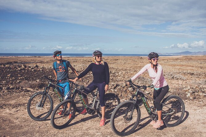 Volcanic Discovery PREMIUM eBike Tour: 35 km - Price and value: what $66.52 buys you (and what makes it fair)