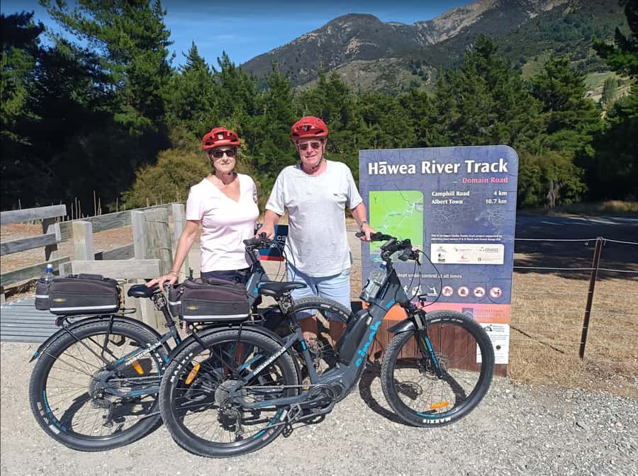 Wānaka And Hāwea: Trail Ride on Bike or E-Bike - Timing Tips: Make Albert Town and Still Get Back Before 4 PM