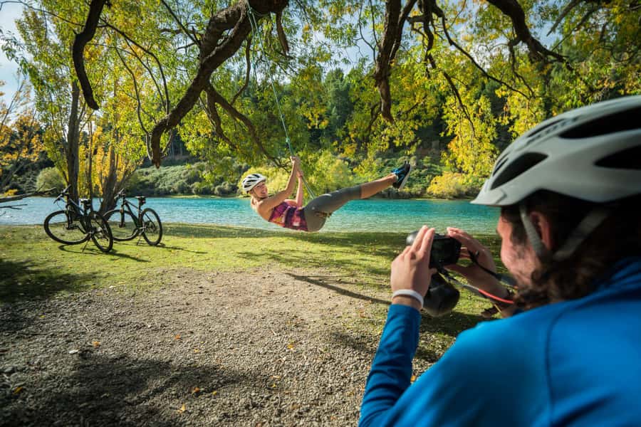 Wanaka: Self-Guided Regular MTB - Lake Hawea to Lake Wanaka - Getting your bike and bearings in central Wanaka