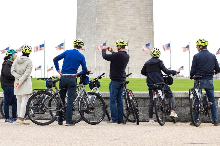 Washington DC: Monuments and Memorials Bike Tour - Meeting at the Wharf DC: get your helmet, get rolling