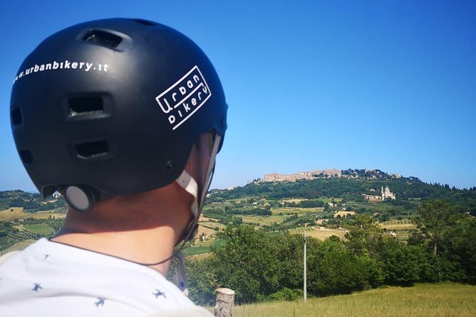 Wine Tour Ebike Experience - E-bikes, helmets, kway, and the phone route that keeps you sane