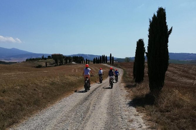 Wine Tour Ebike Experience - Getting to Urban Bikery in Montepulciano: where to park and how to start smoothly