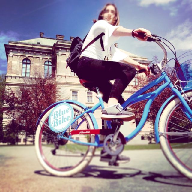 Zagreb: 2.5-Hour Highlights Bike Tour - Gric Tunnel: the most hands-on moment on the route