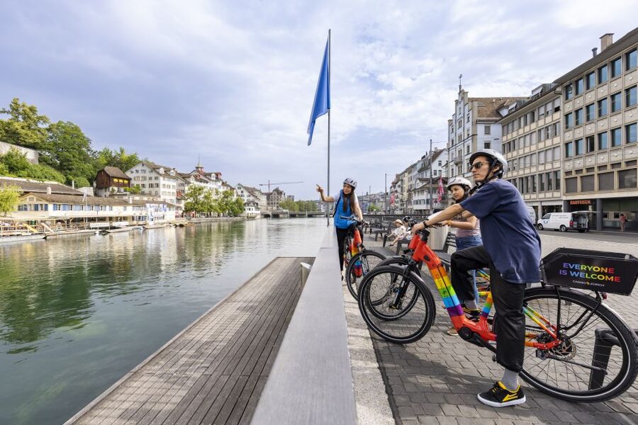 Zurich: E-Bike City Tour - The price: $32 for 135 minutes and a full guided route